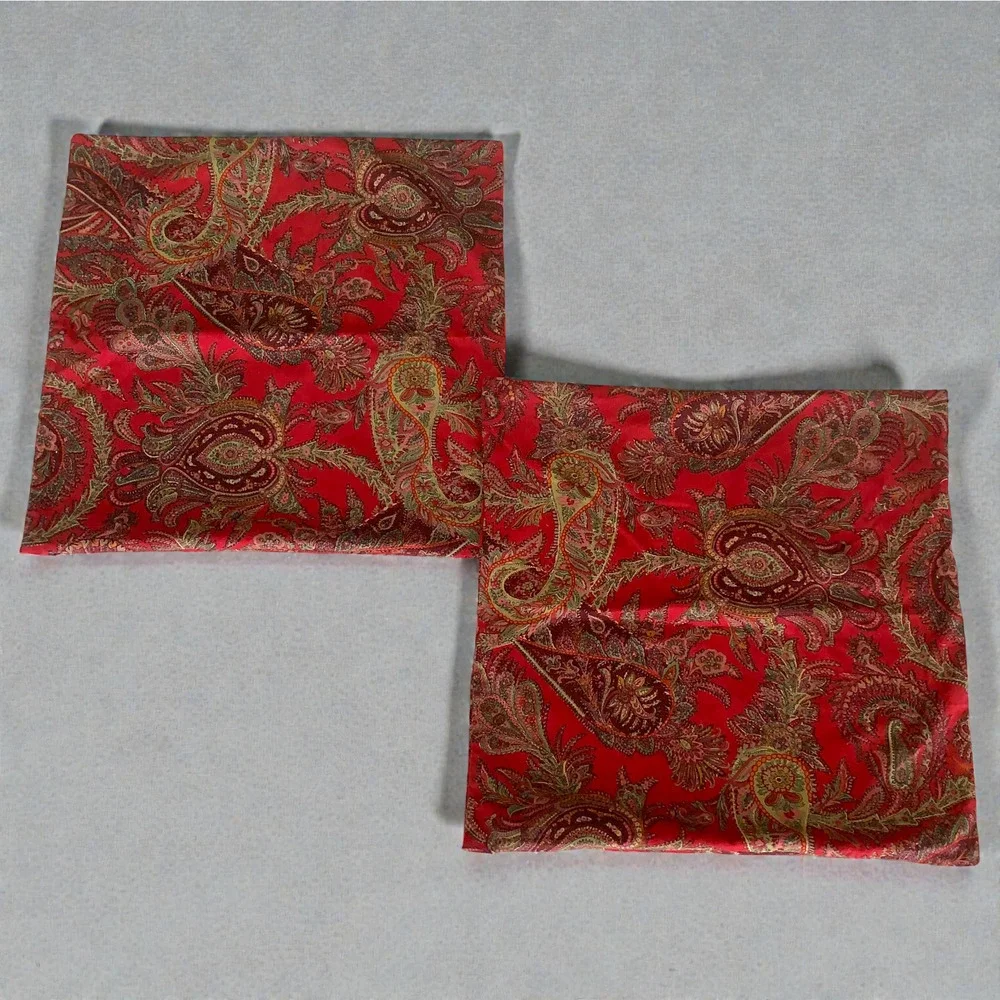 Lot 2 x Pottery Barn Caesarea Palampore Red Paisley Pillow Shams 20